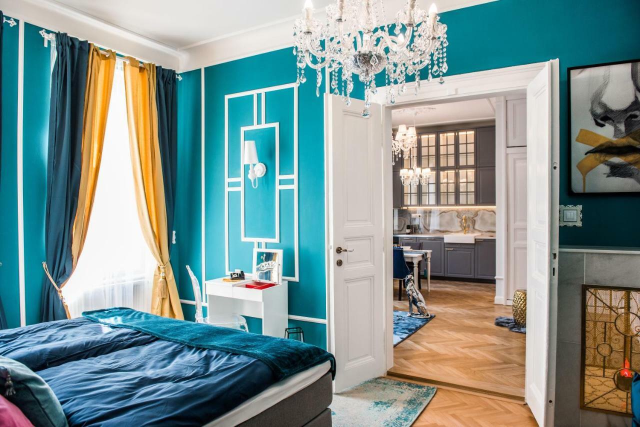 Glamour Frida Apartment Прага Экстерьер фото