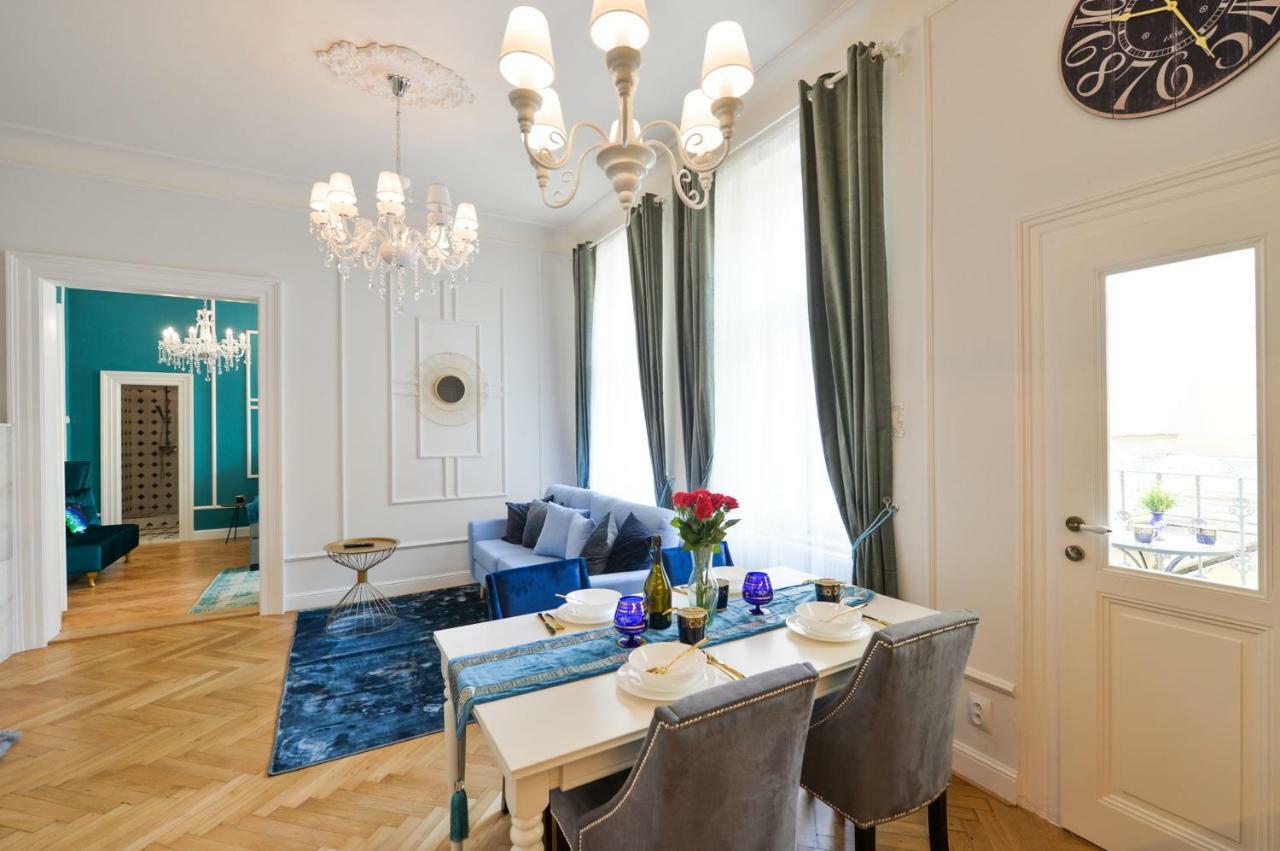 Glamour Frida Apartment Прага Экстерьер фото