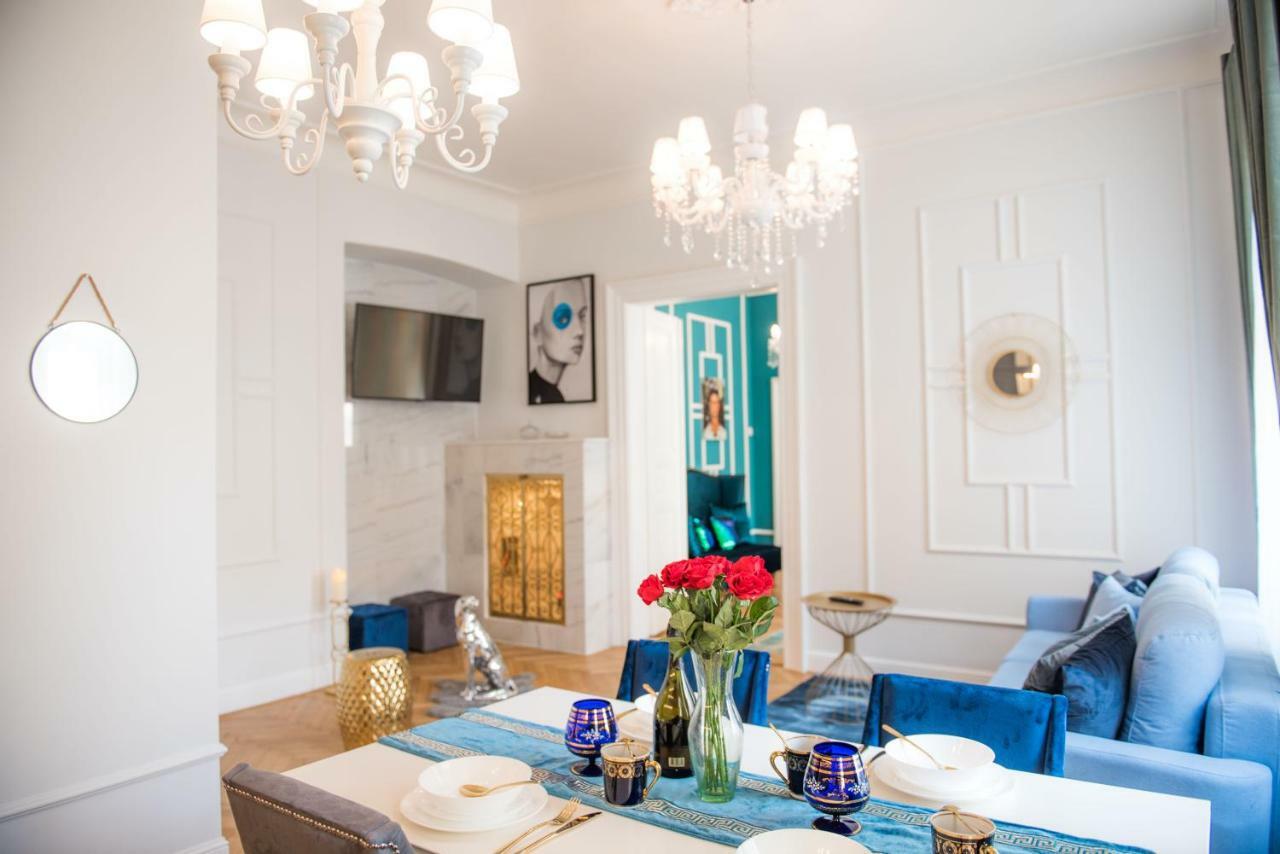 Glamour Frida Apartment Прага Экстерьер фото